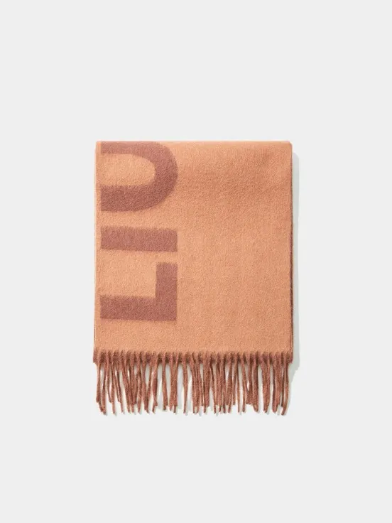 Pure wool scarf