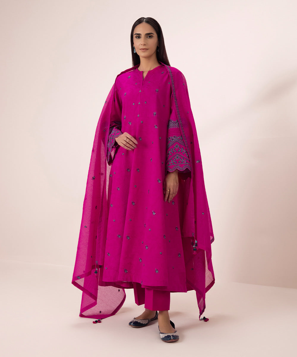 3 Piece Embroidered Jacquard Suit