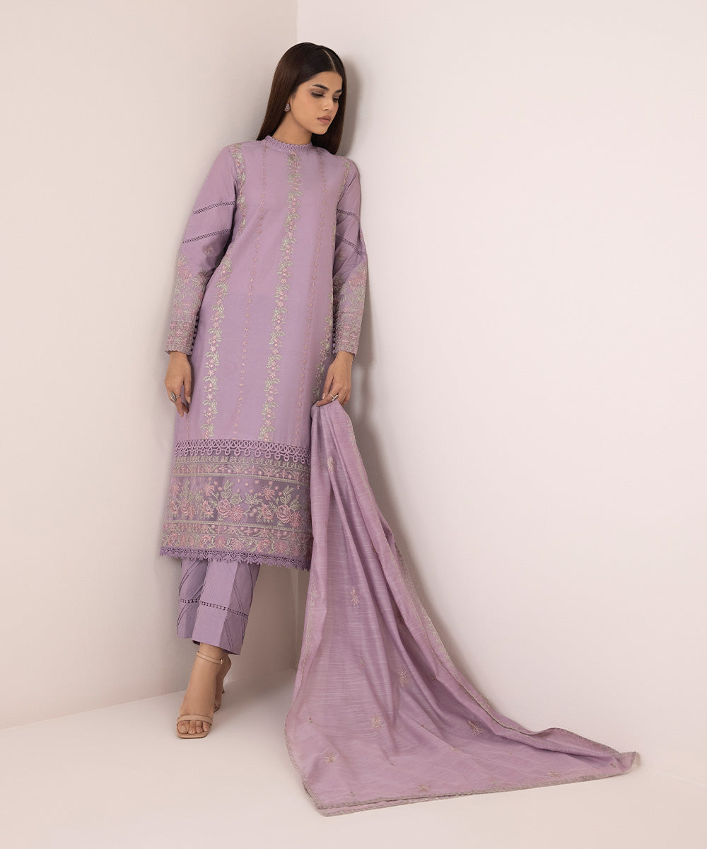 3 Piece - Embroidered Lawn Suit | Buy Online | Free Shipping | Limited Stock | Best Quality