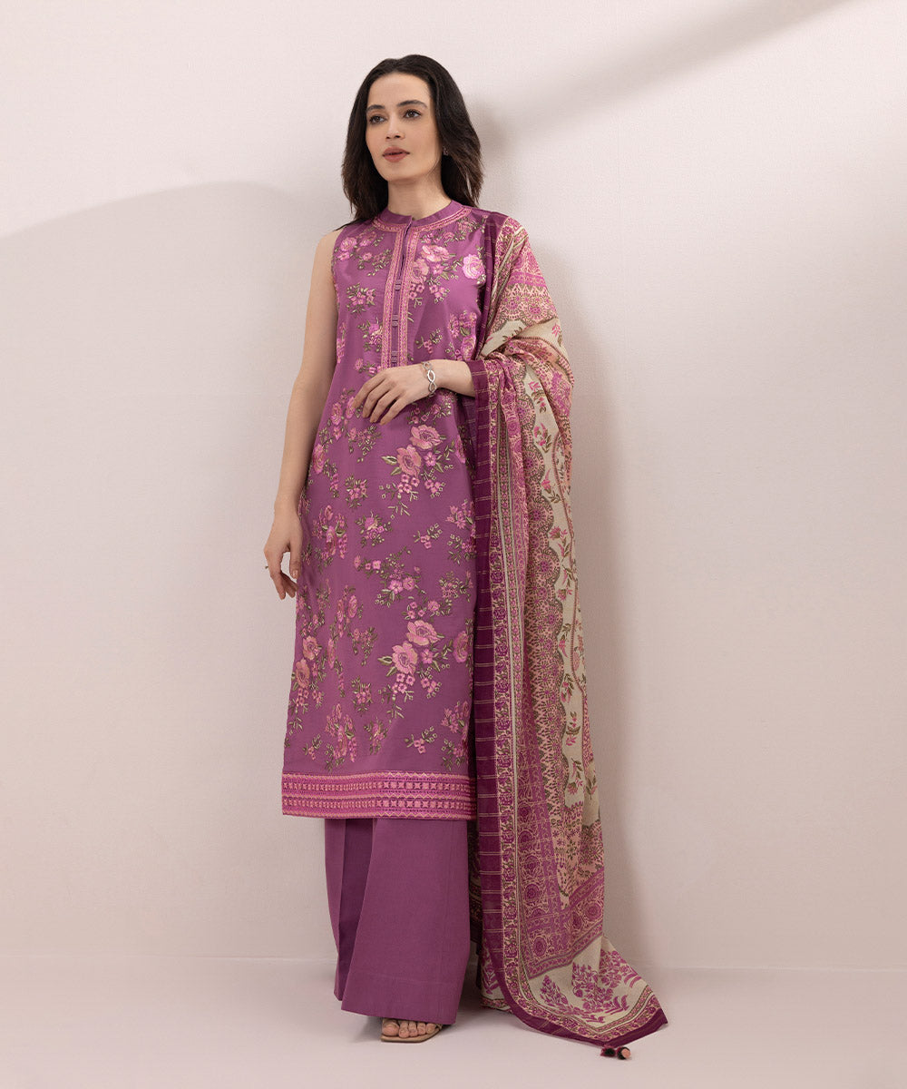 3 Piece Embroidered Lawn Suit - Buy Online Now!