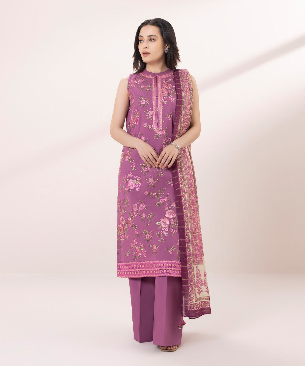 3 Piece Embroidered Lawn Suit - Buy Online Now!