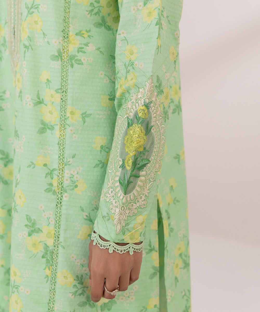 3 Piece Embroidered Lawn Suit for Sale