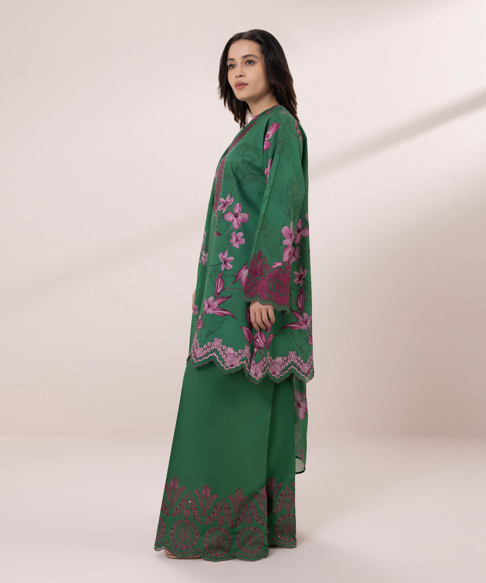 3 Piece - Embroidered Lawn Suit - Shop Online Now.