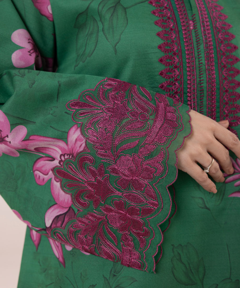 3 Piece - Embroidered Lawn Suit - Shop Online Now.