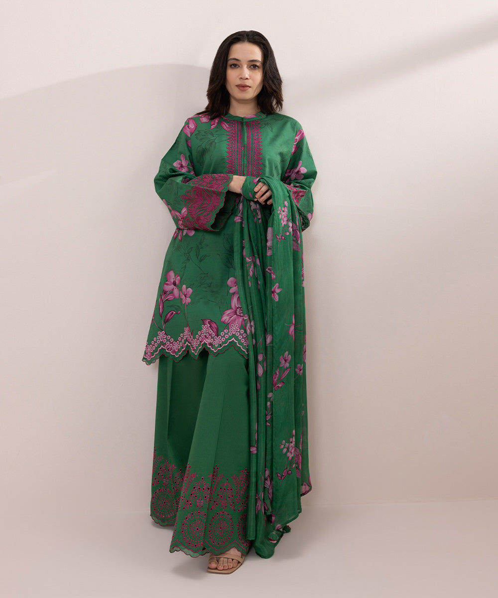 3 Piece - Embroidered Lawn Suit - Shop Online Now.