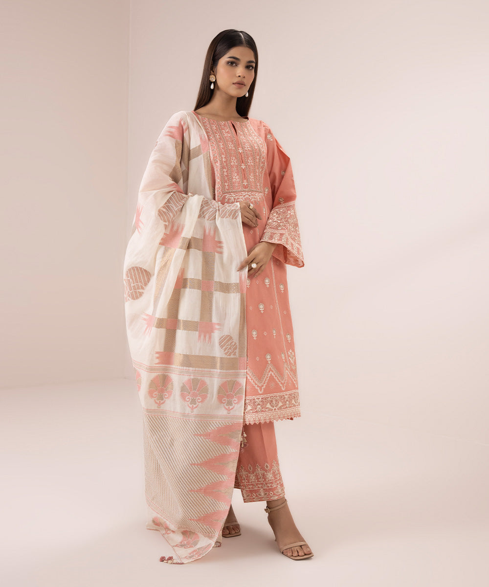 3 Piece - Embroidered Lawn Suit