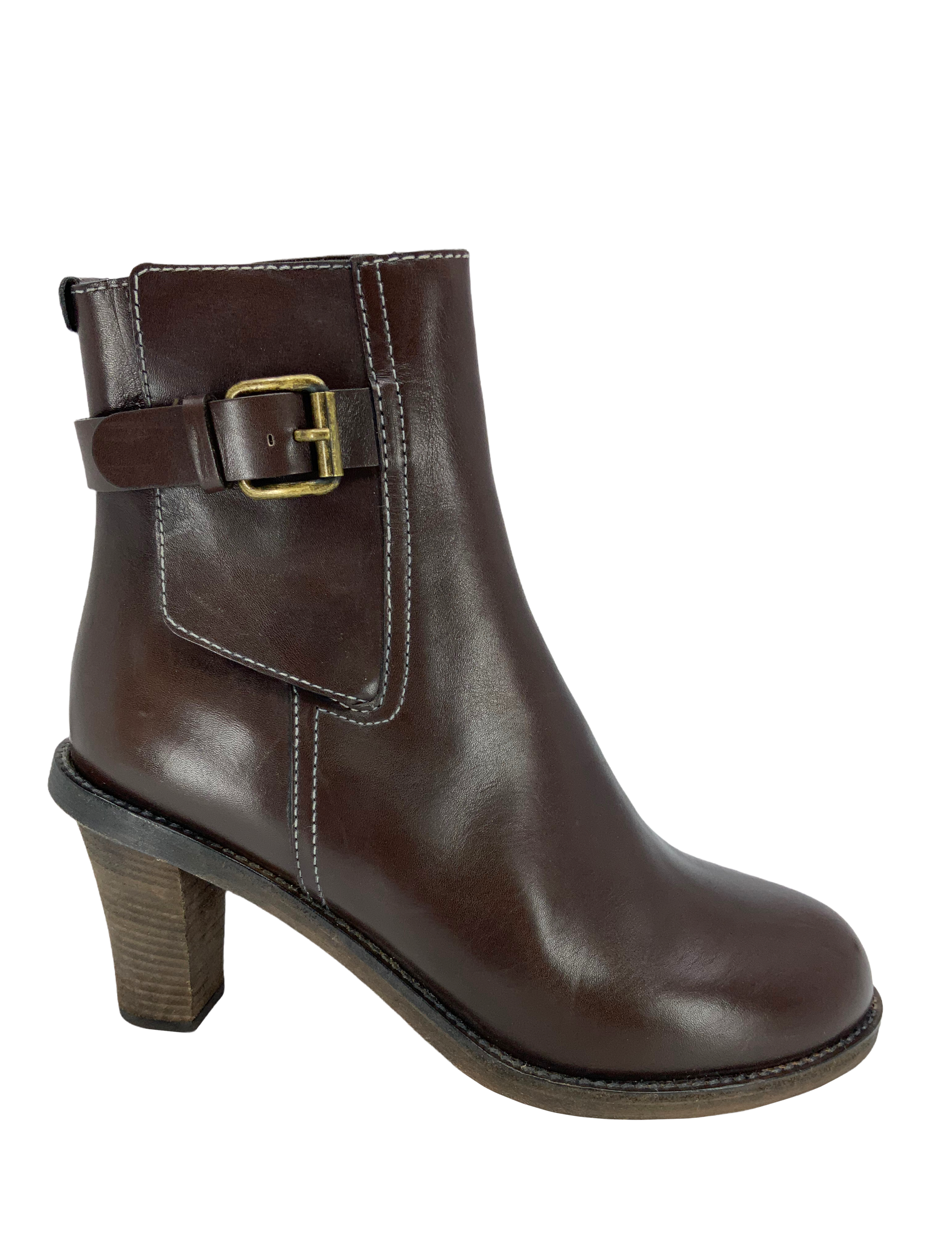 Chloe Ankle Booties 8 Size Leather Buckle