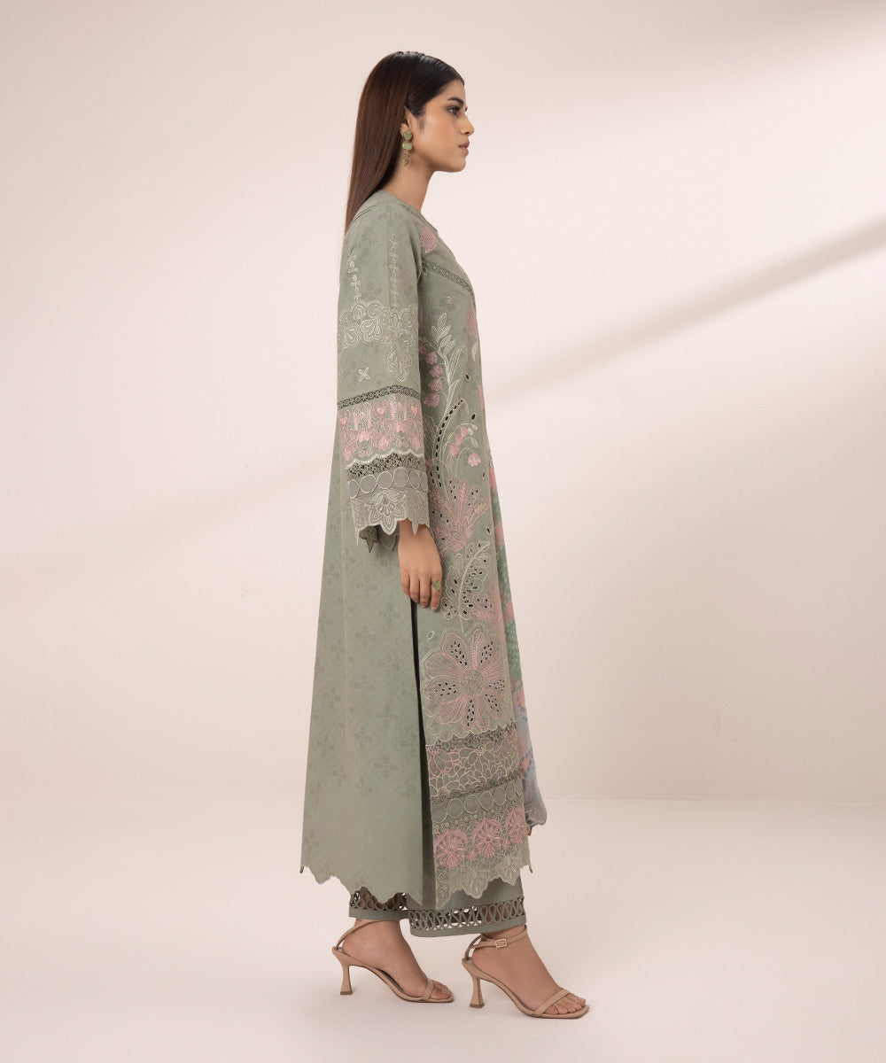 Embroidered Jacquard Suit Set