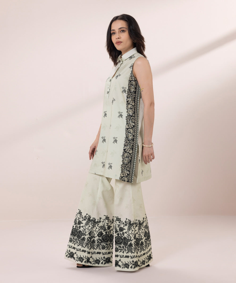 Embroidered Lawn Suit - 2 Piece | Buy Online