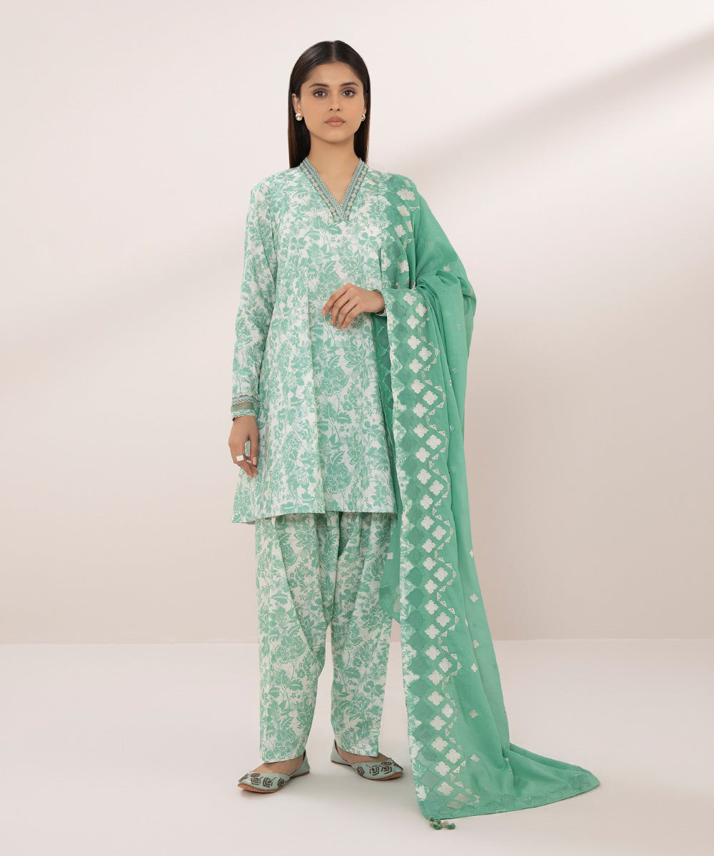 Embroidered Lawn Suit - 3 Piece Design