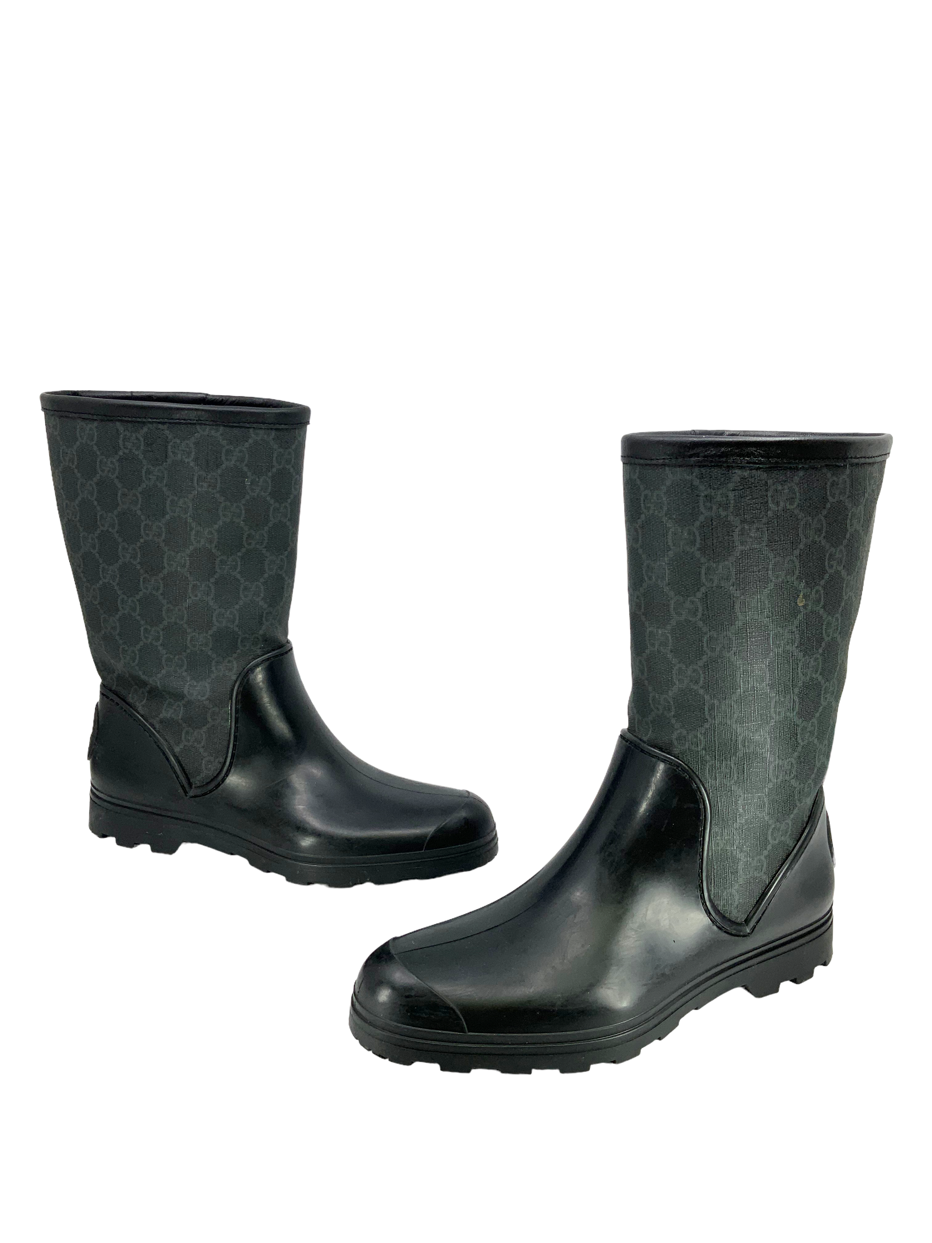 Gucci GG Monogram Canvas Rain Boots Size 9.