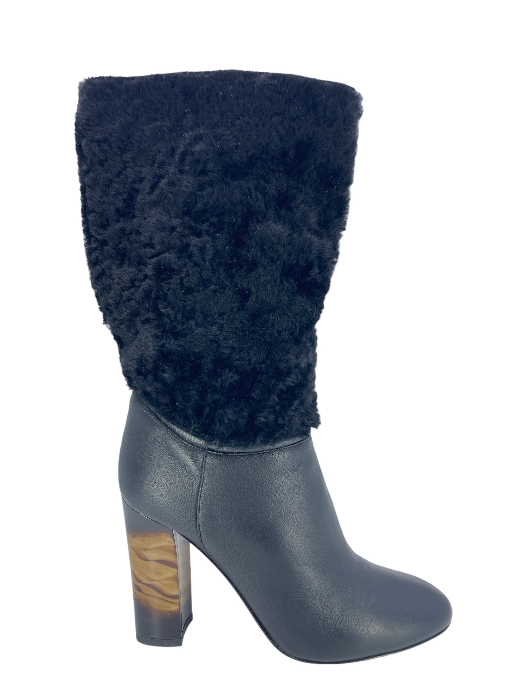 Mid Calf Fur Boots Burberry Size 8