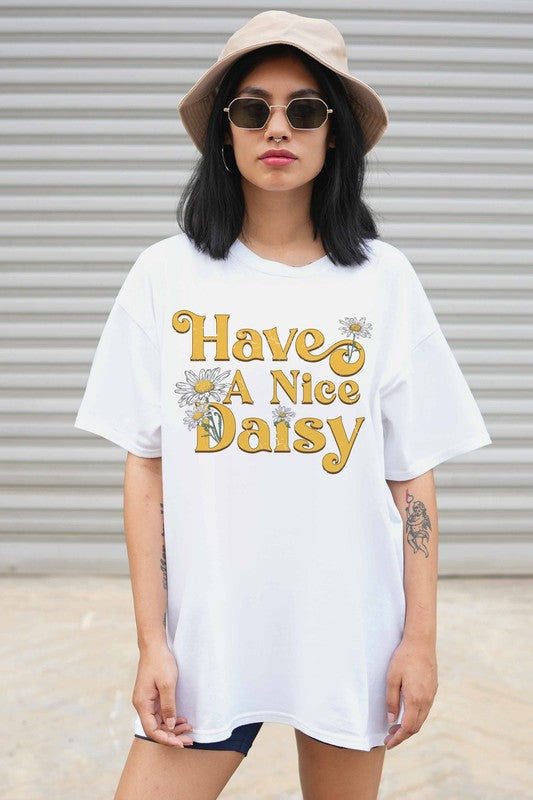 Nice Daisy Graphic Tee Plus Size