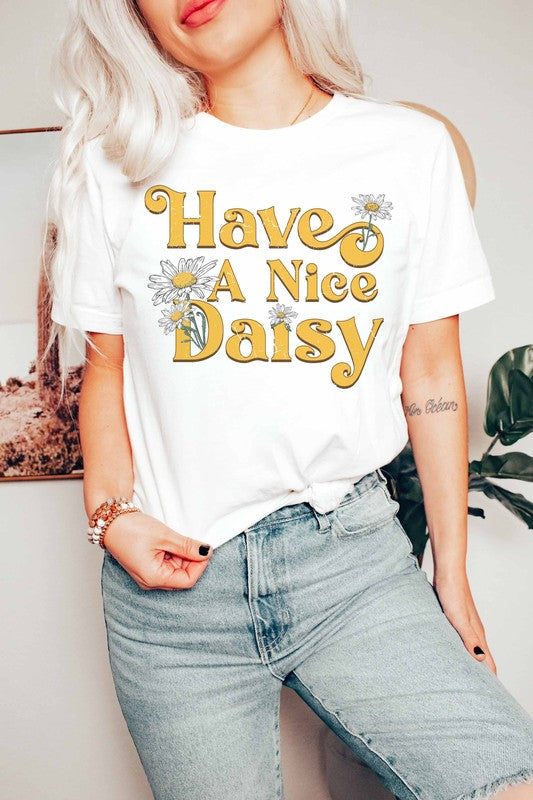 Nice Daisy Graphic Tee Plus Size