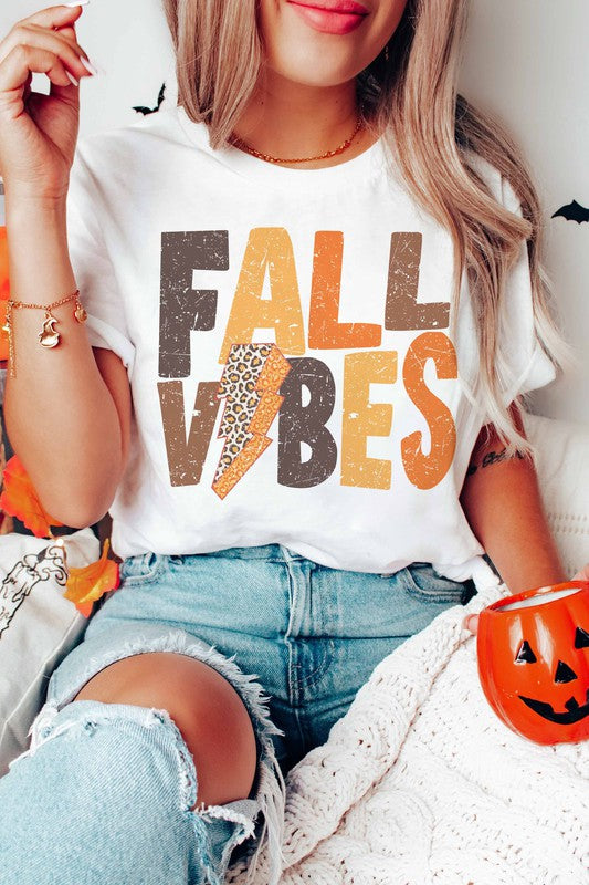 Plus Size Fall Vibes Graphic Tee