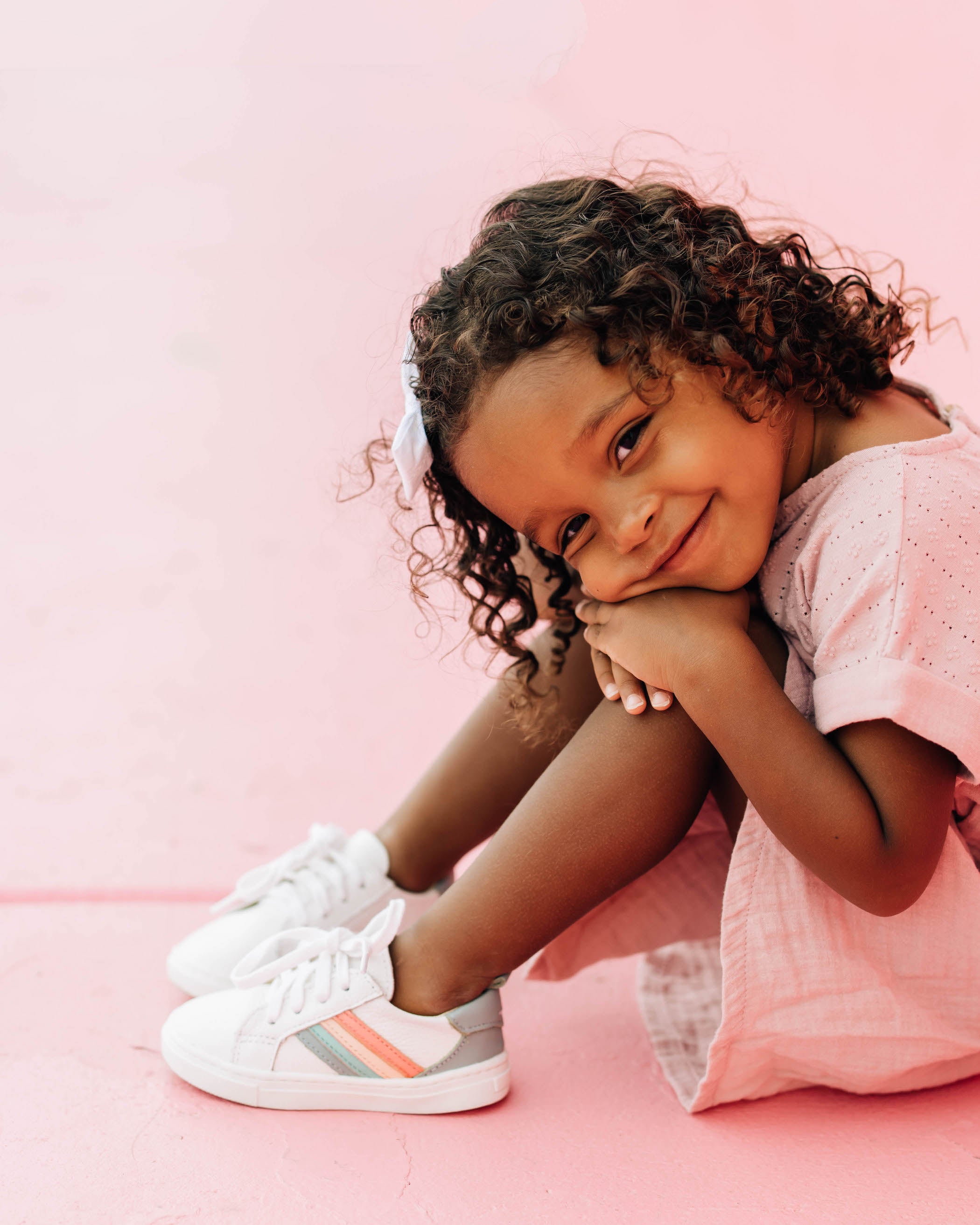 Rainbow sneakers with low top - Get the results instantly.