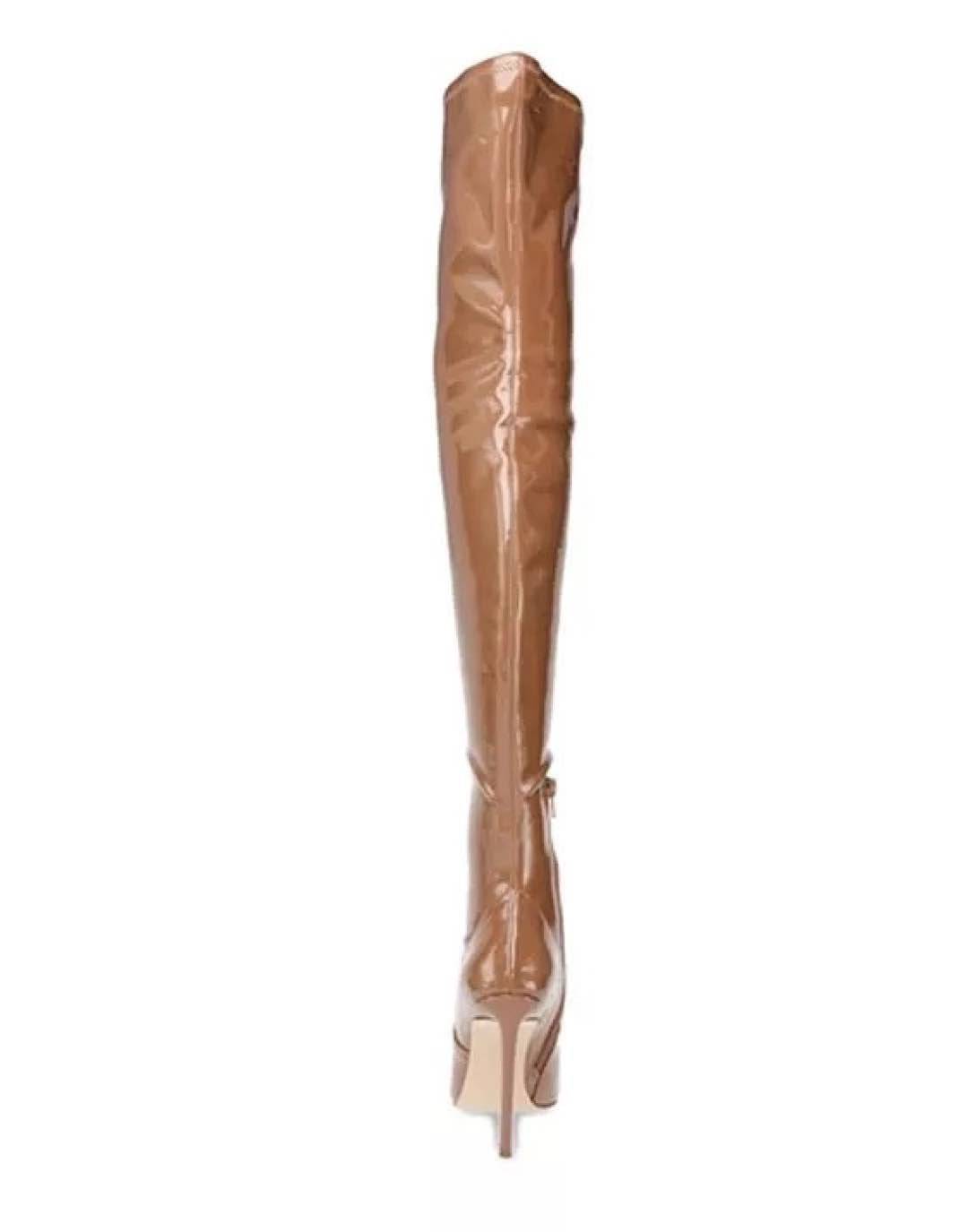 Shiny knee-high boots in PU leather