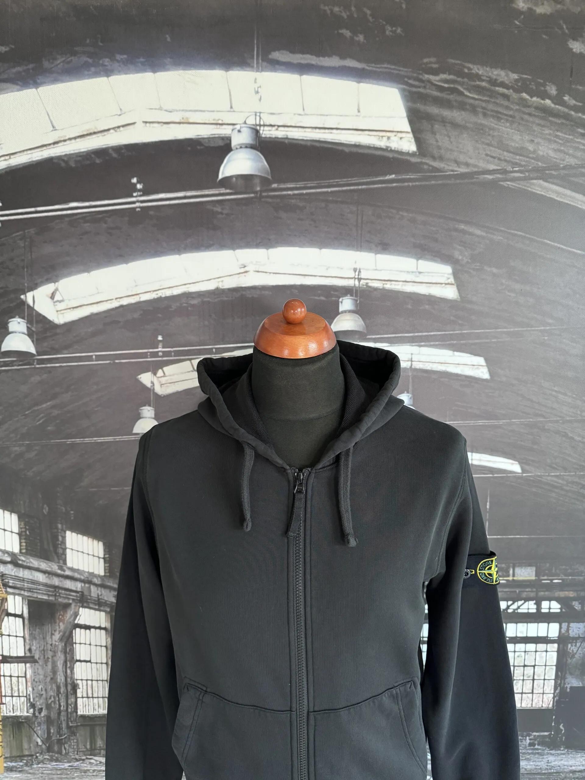 STONE ISLAND FULL ZIP HOODED SWEATSHIRT