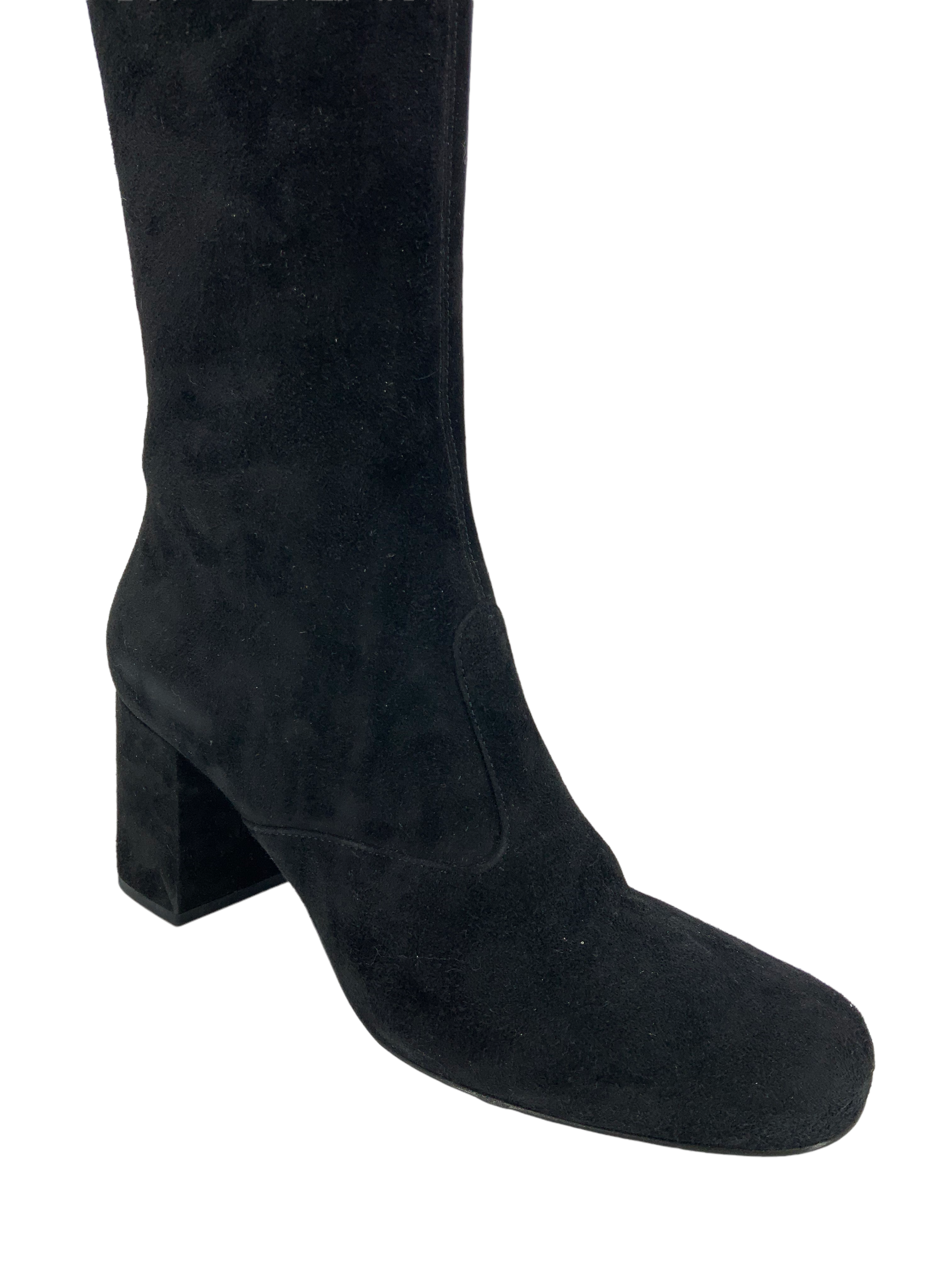 Yves Saint Laurent Suede Boots - Size 6